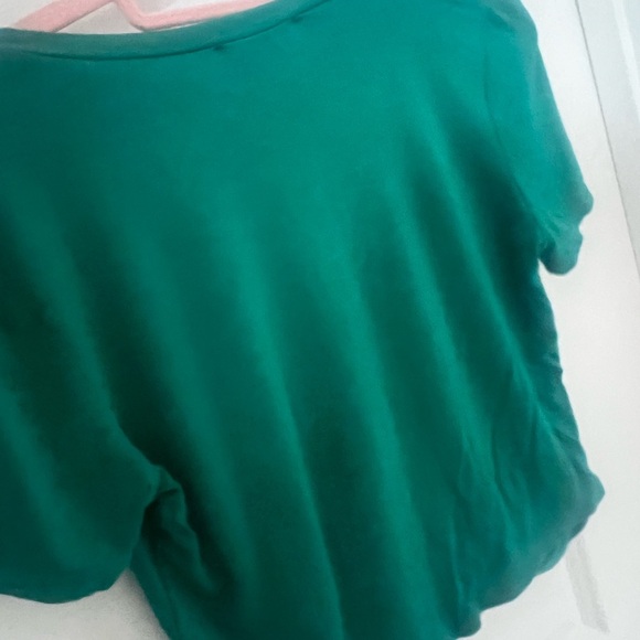 Green Twist Front  Crop Top - Picture 6 of 6